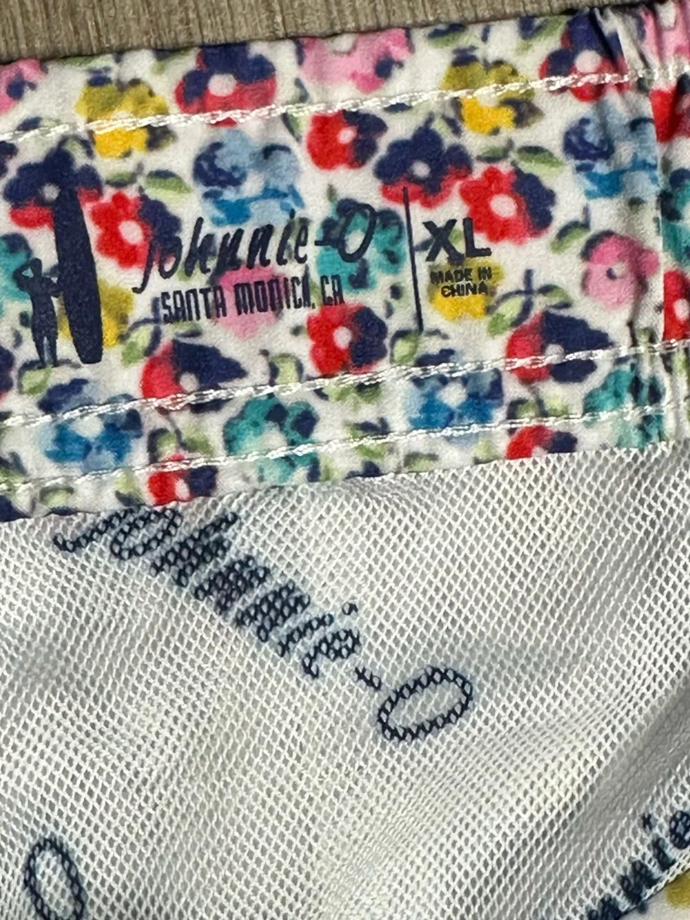 Johnnie-O 7" Belfaire Lined Stretch Swim Trunks Surf Shorts Multicolor Size XL - Picture 8 of 13